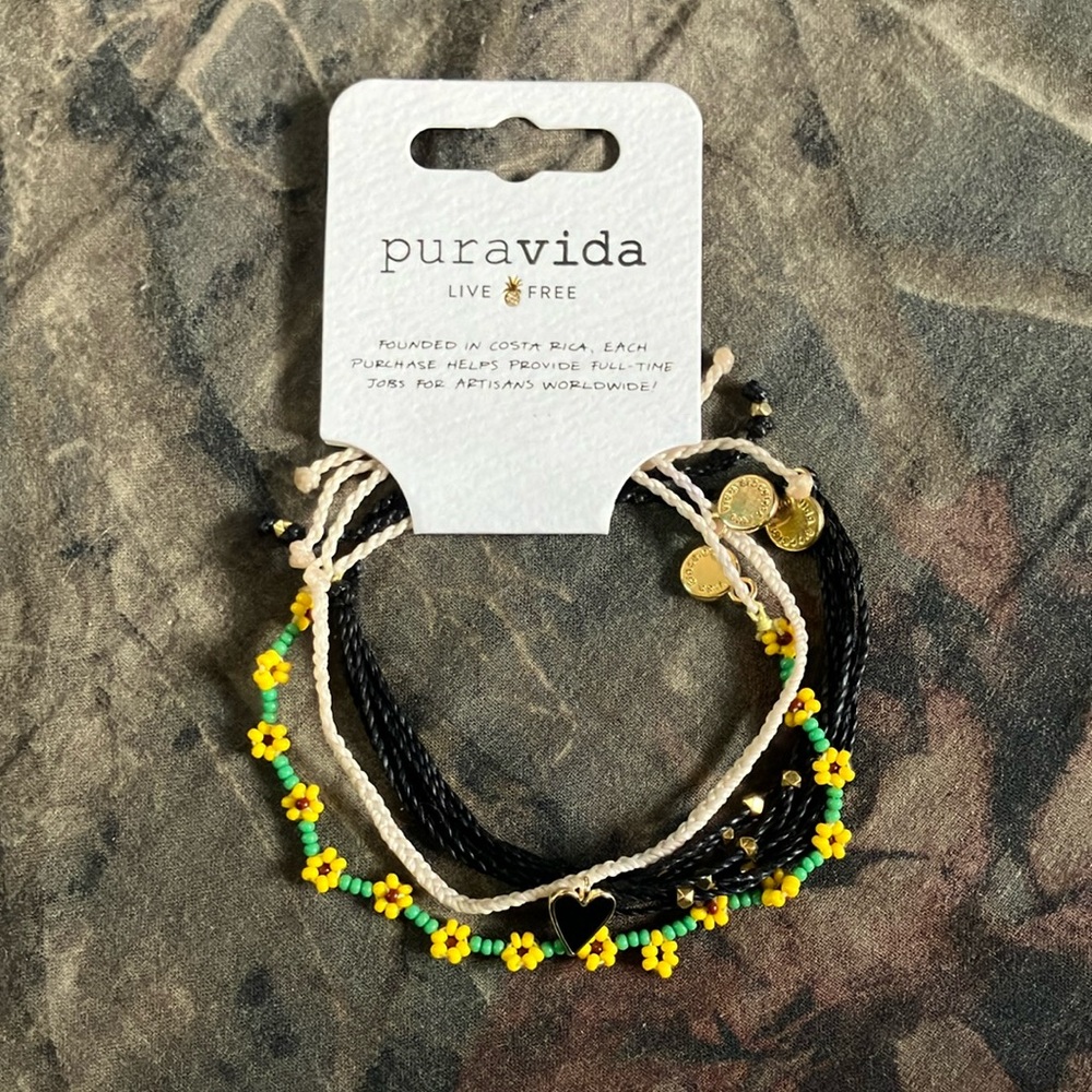 Pura Vida Black and Yellow Flower Bracelet Set
